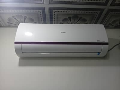 1 Ton Inverter AC — Sirf 1 Month Used — Bilkul New Condition