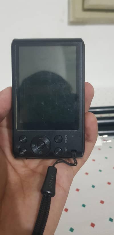 digital camera all ok only lens bahir nei arah