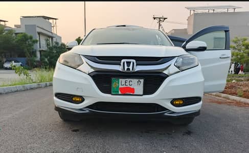 Honda Vezel X package 2015 / 2017