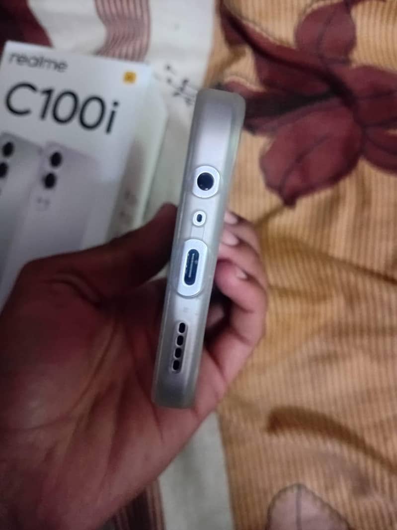 Realme 4