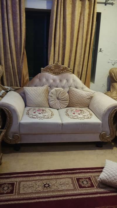 7 seater taj sofa