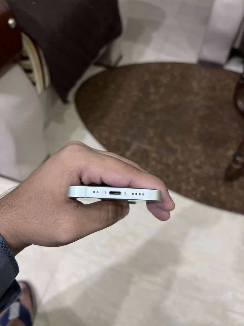 Apple iPhone 12 mini 2