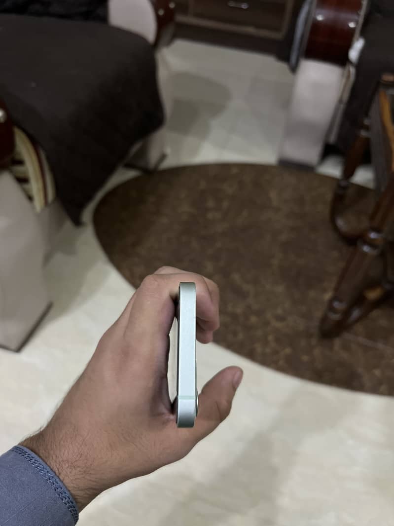 Apple iPhone 12 mini 3