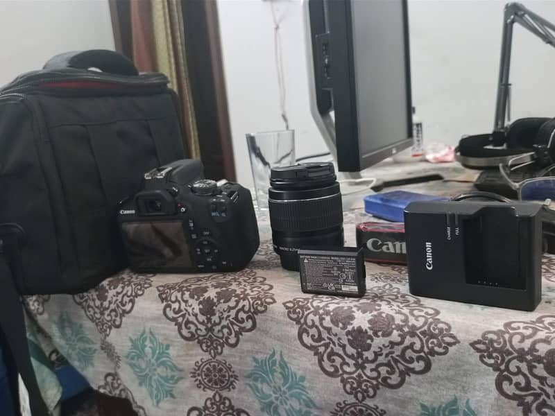 EOS 2000D 9