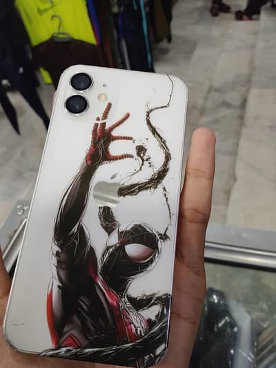 Apple iPhone 12