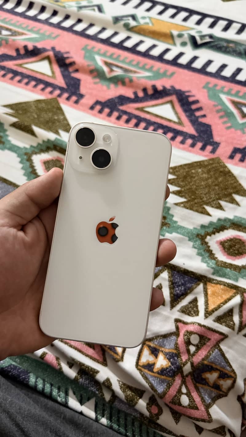Apple iPhone 14 3