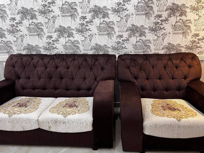 Sofa Set – Comfortable & Well Maintained 0