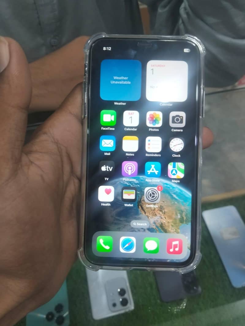 Apple iPhone 11 pro max 1