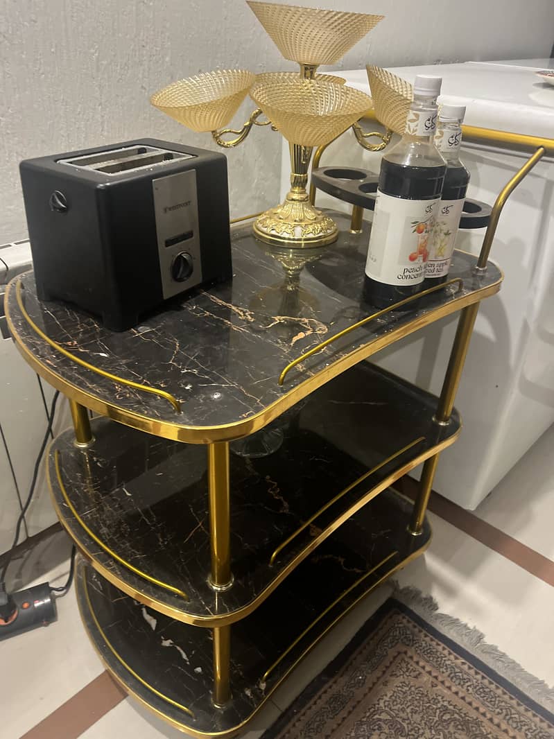 Trolley for tea serving 0
