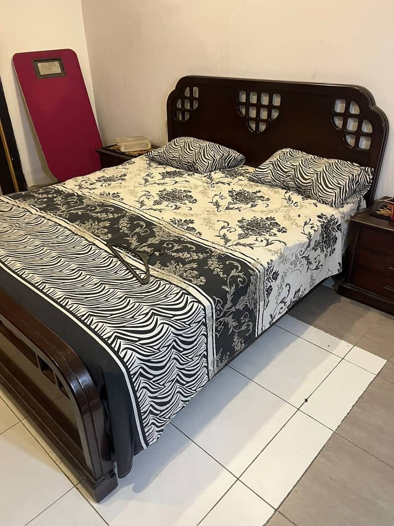 Bed with Side Tables 1