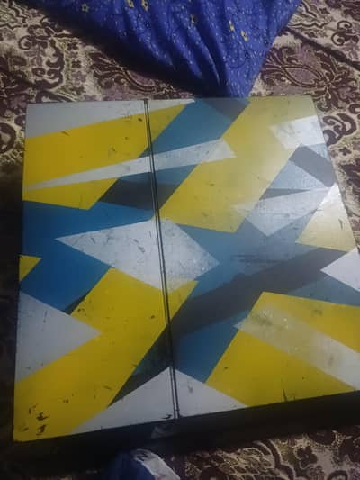 ps4 jail break plus 2 remotes 1 orginal 1 plus copy