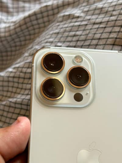 Apple iPhone 13 Pro