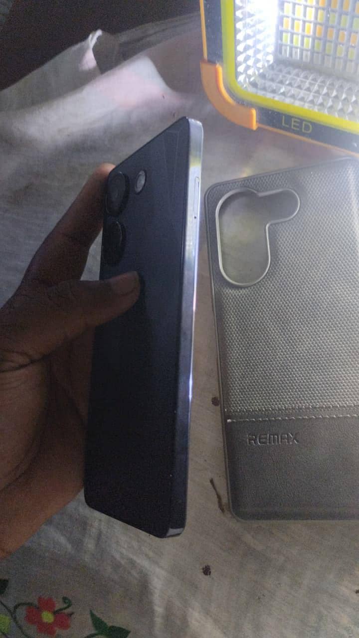 Tecno CAMON 20 Pro 2