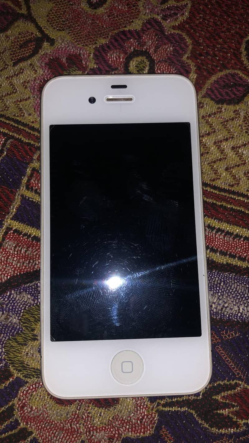 Apple iPhone 4s 1