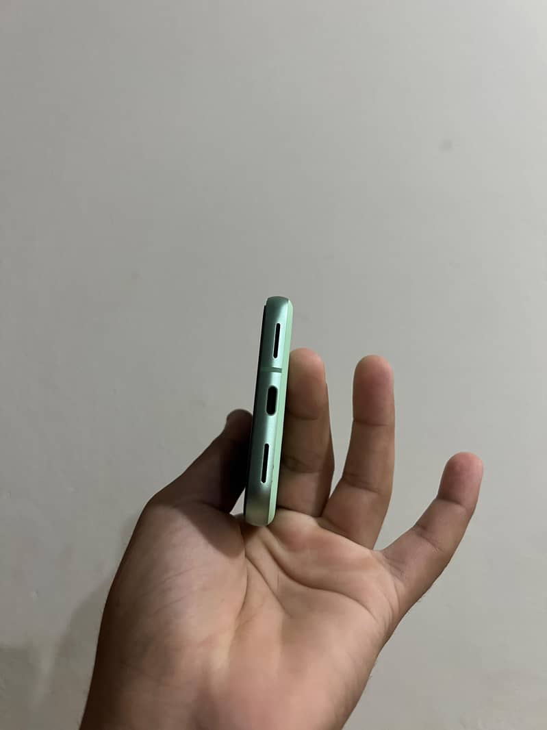 Google pixel 8a 2