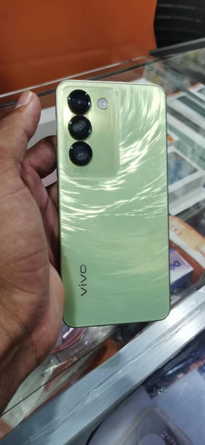 Vivo Y100 10/10 Anda Peace