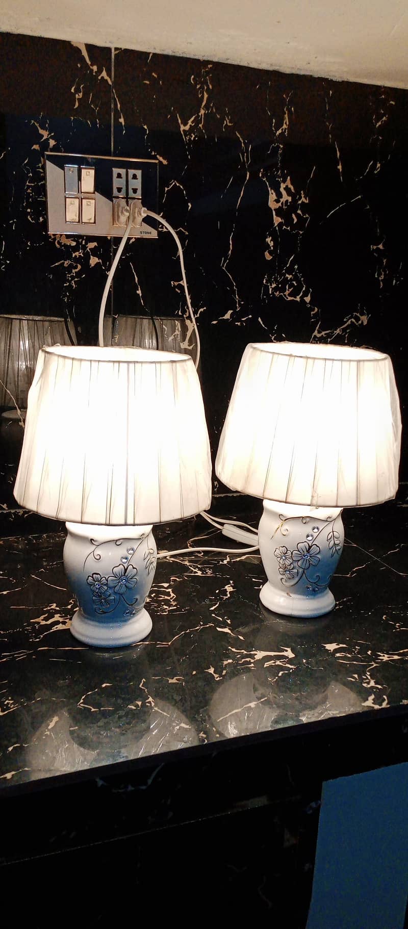 Table Lamp. 1