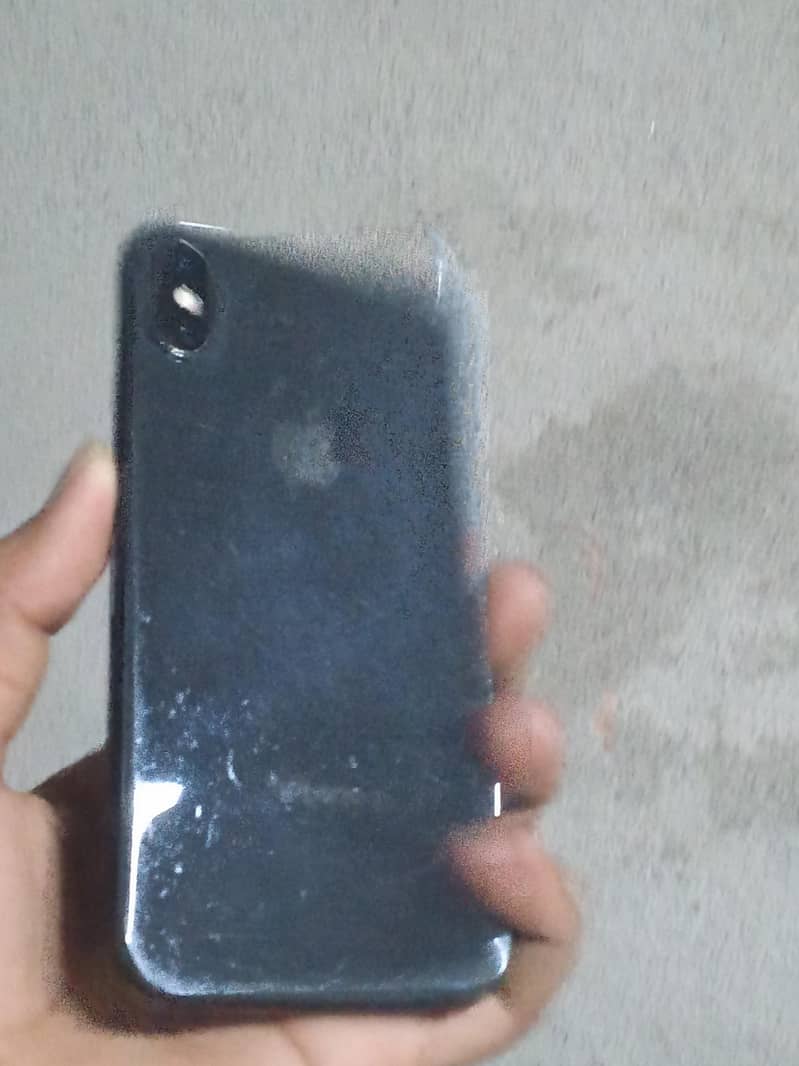 Apple iPhone X 3