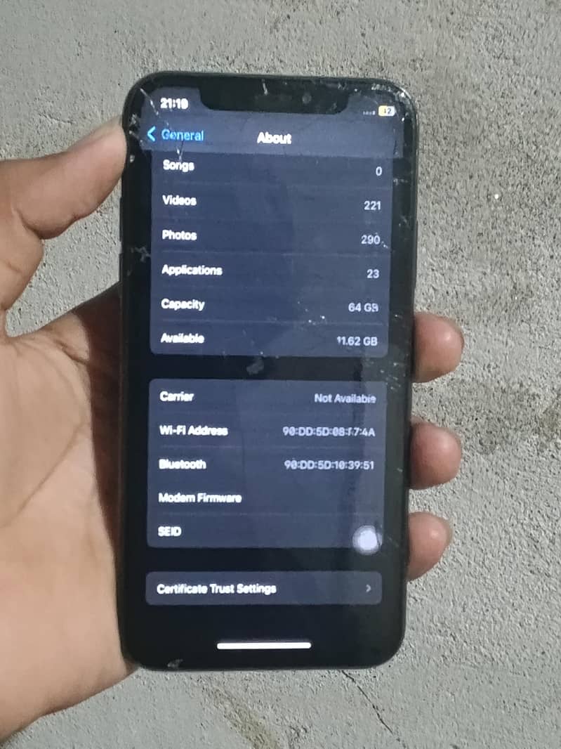 Apple iPhone X 5