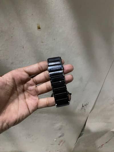 Rado WhatsApp 03000836669