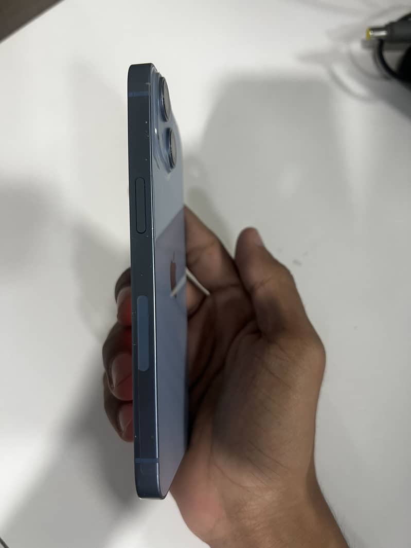 Apple iPhone 14 1