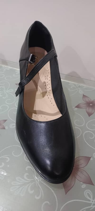 Brand new heels