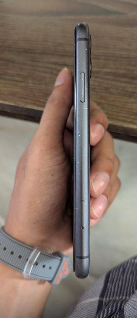 Apple iPhone 11 14
