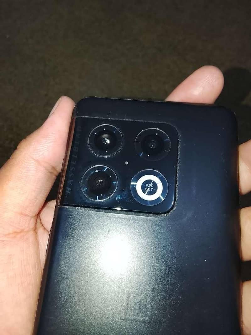 One Plus 10 Pro 5