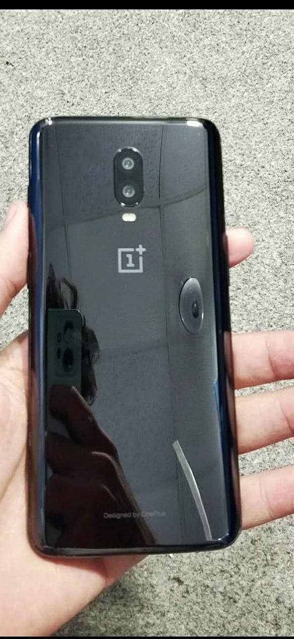 One Plus 6T 1