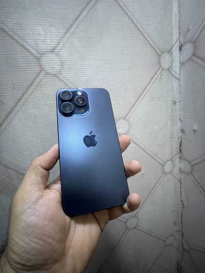 Apple iPhone 15 Pro Max
