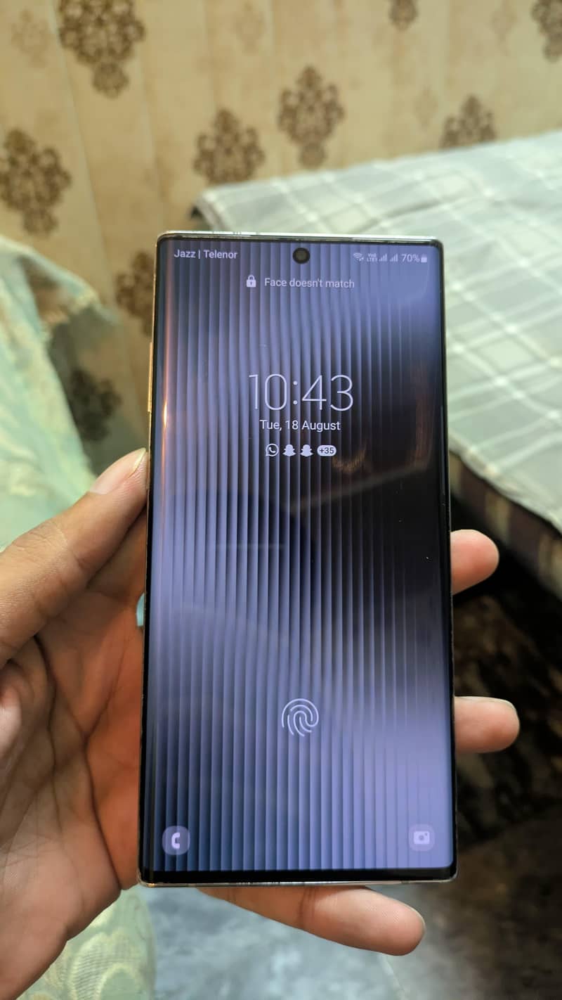 Samsung Mobile Note 10 Plus 1