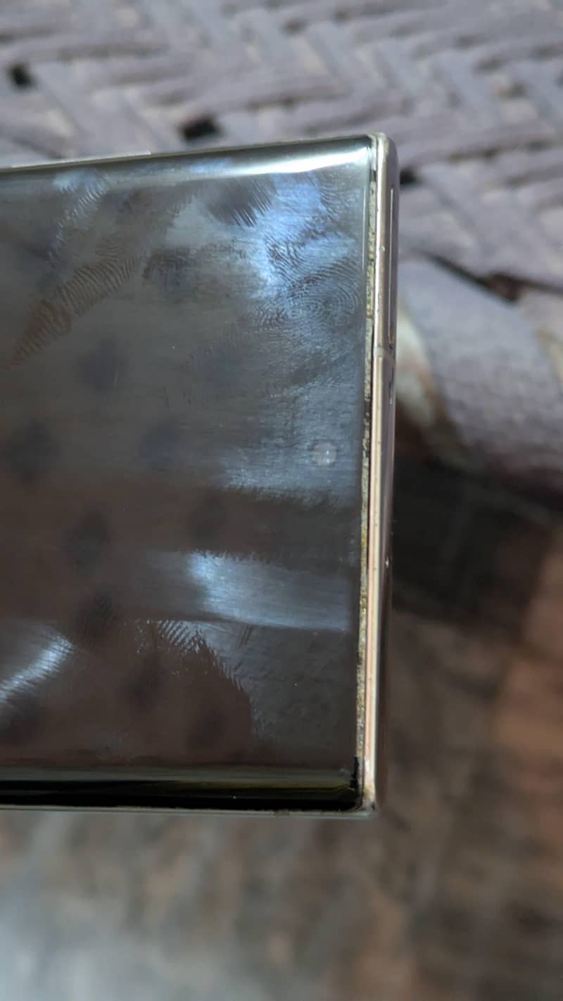 Samsung Mobile Note 10 Plus 4