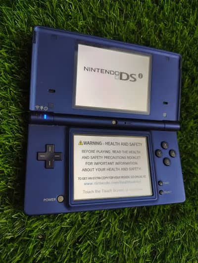 PURPLE Nintendo DSi w/ Games Charging Cable Stylus