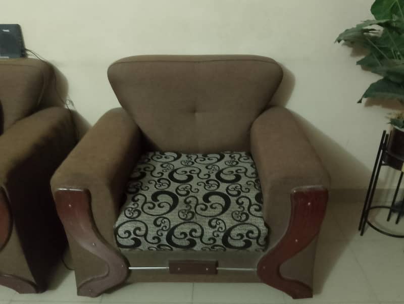 7 Seater Sofa 3