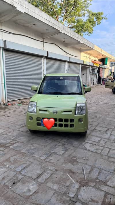 Nissan Pino 2013