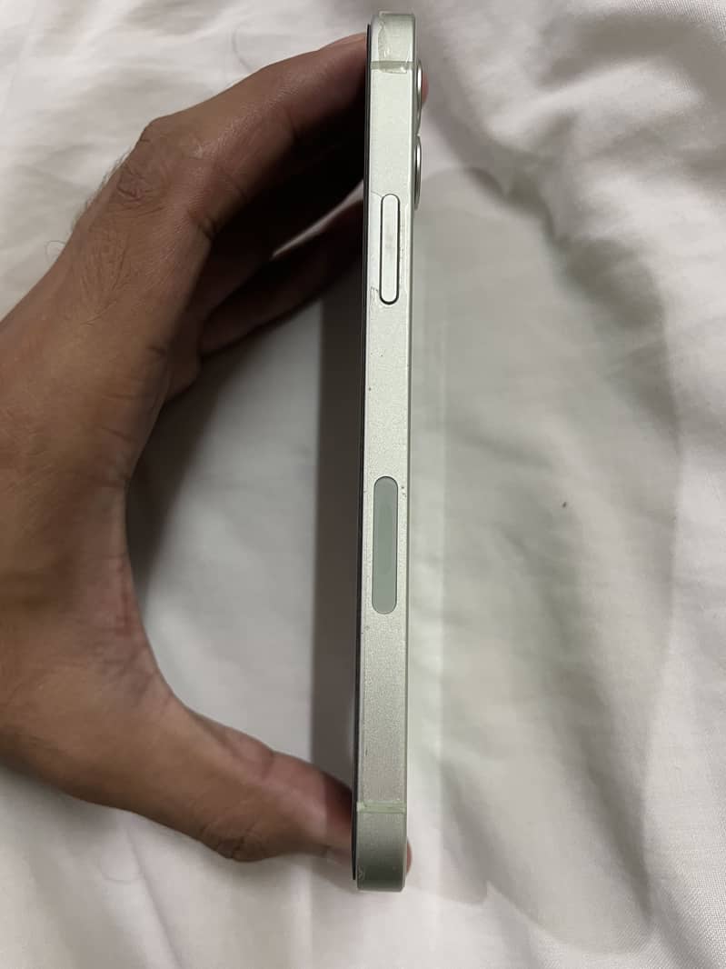 Apple iPhone 12 3
