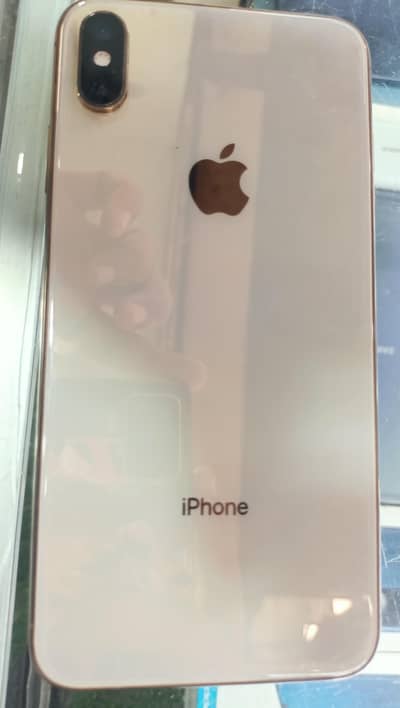 iPhone Xs Max - 64GB - Gold Color (Condition 10/10) For Sale
