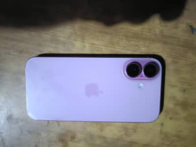 Apple iPhone 16