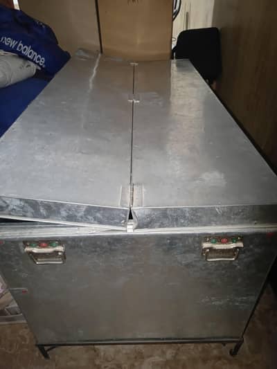Peti for sale