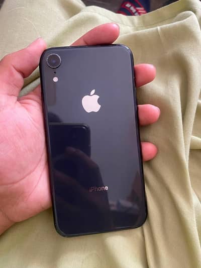 Apple iPhone XR