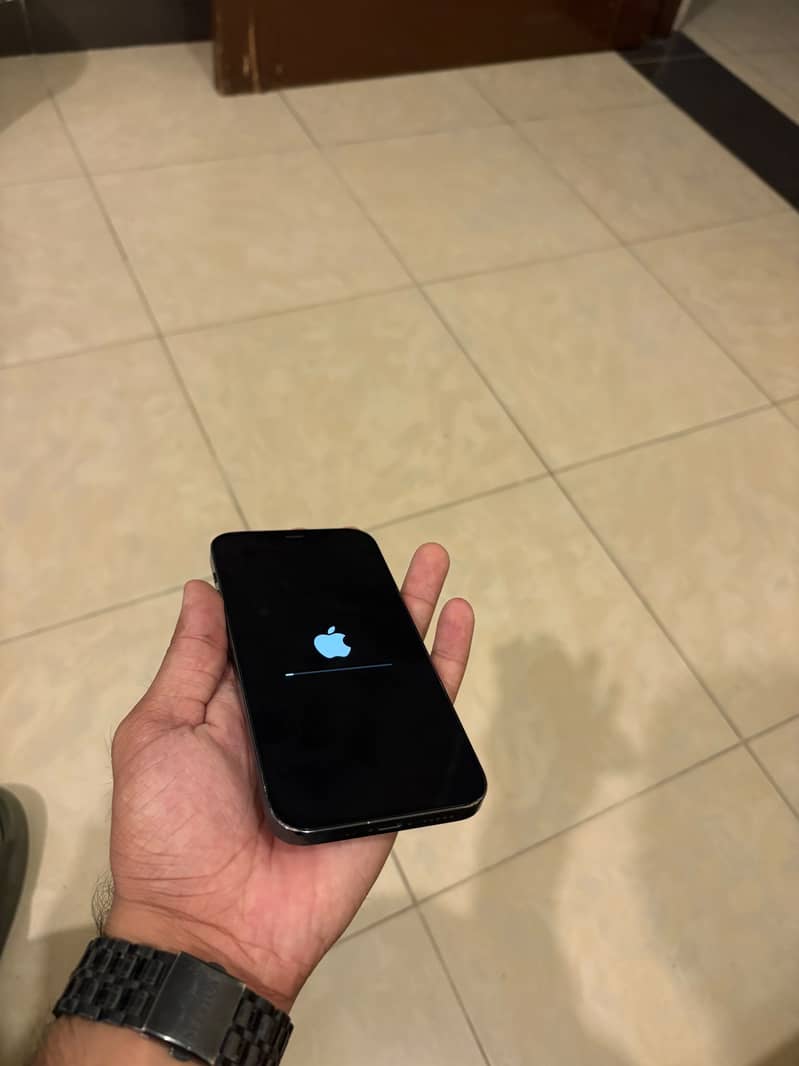 Apple iPhone 12 Pro 5