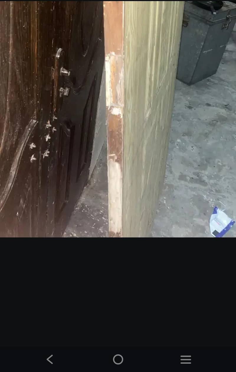 Door  5