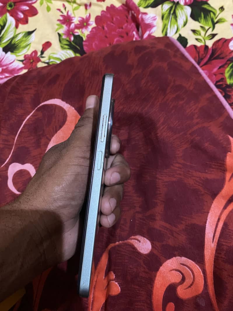 Xiaomi POCO C75 6