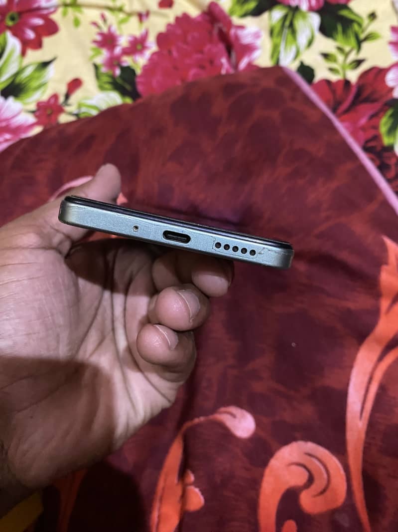 Xiaomi POCO C75 9