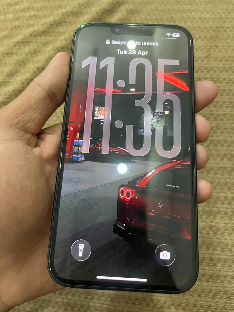 Apple iPhone 14 3