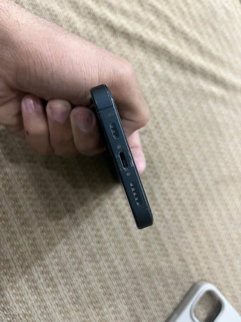 Apple iPhone 14 9