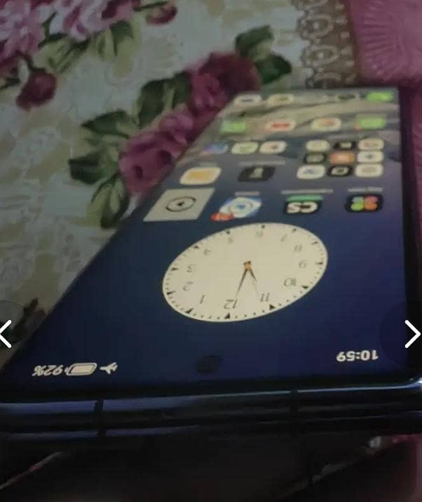 Honor Magic V2 8