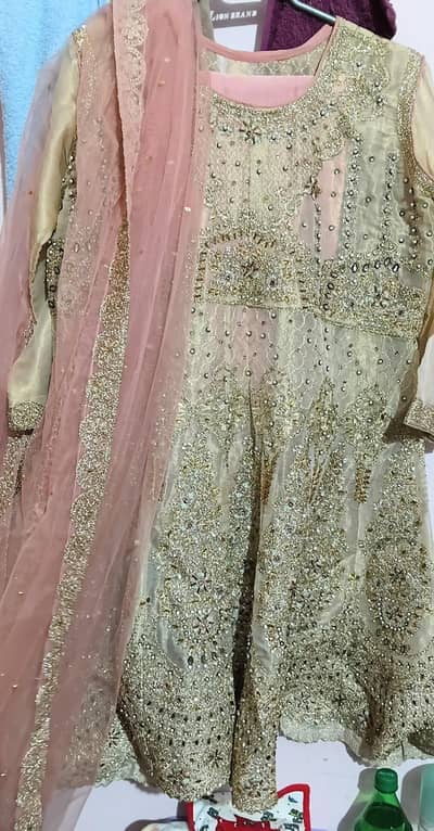 FANCY FROCK / 1 TIME WORE / SIZE MEDIUM. .