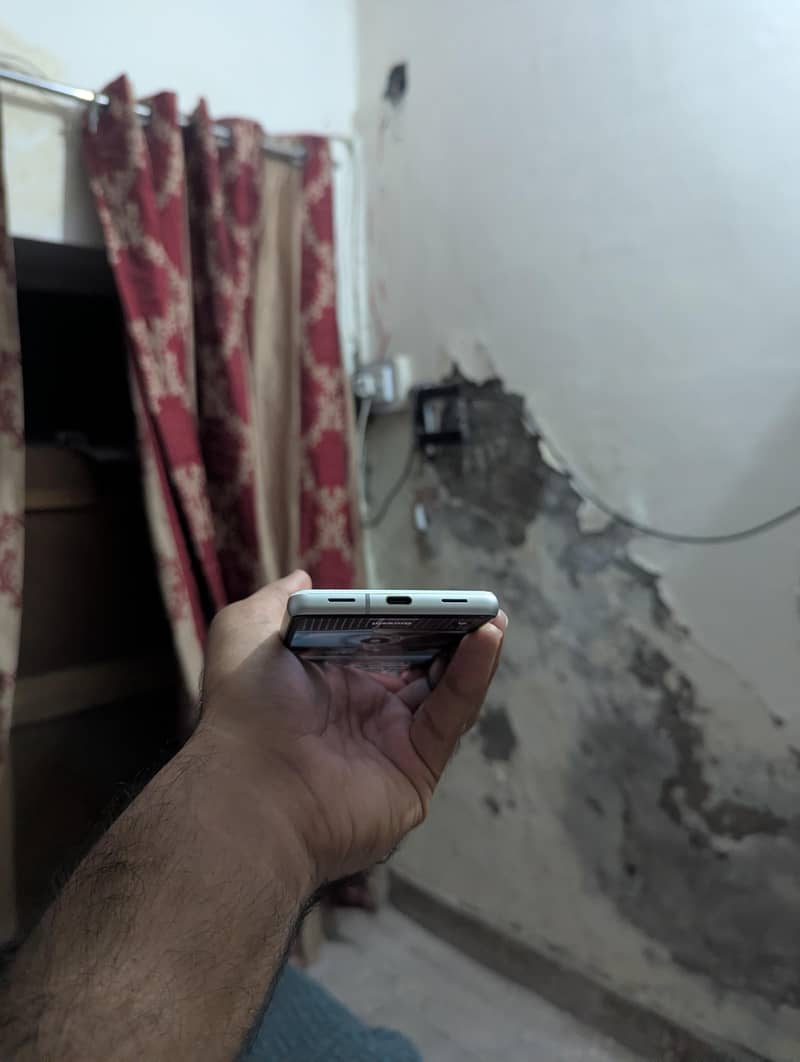 Google Pixel 7a 1