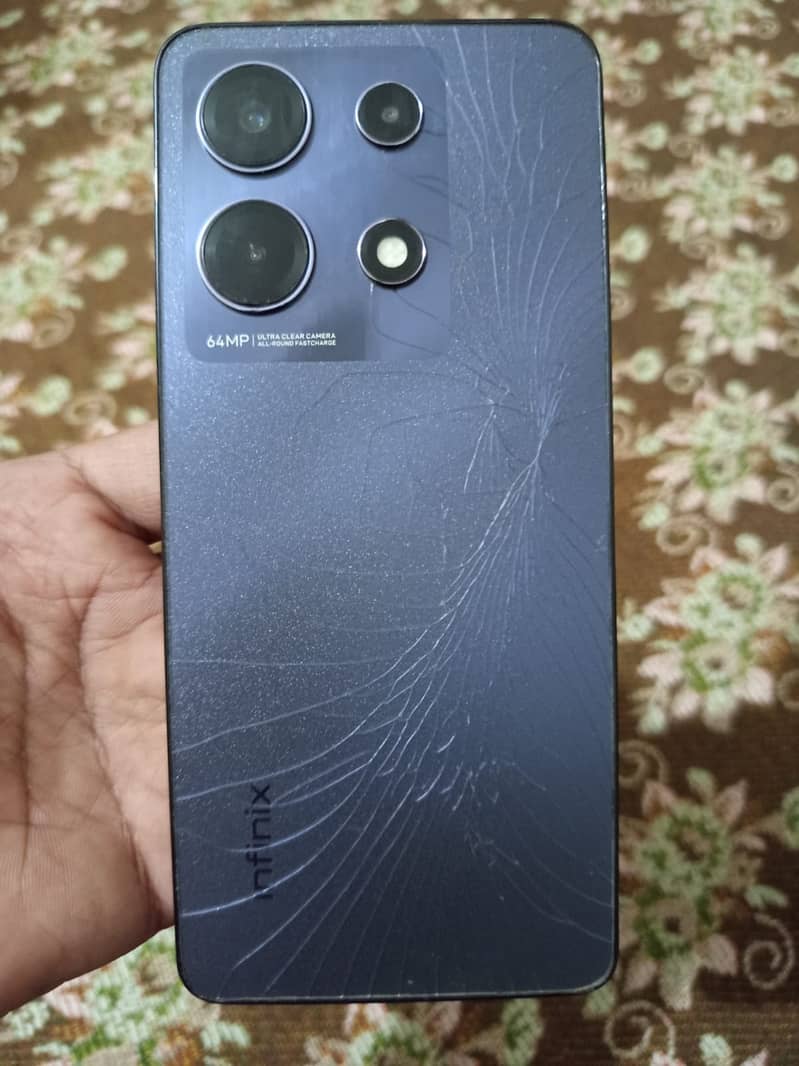 Infinix Note 30 1